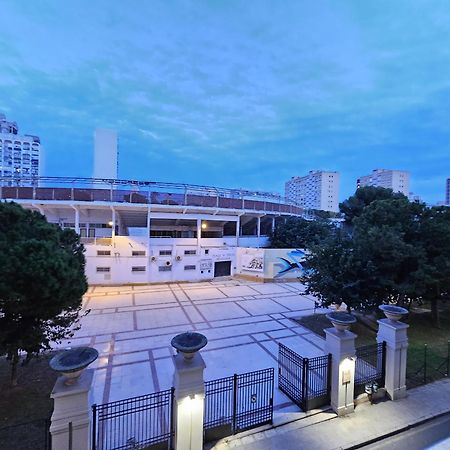 Apartamentos Benidorm Black מראה חיצוני תמונה