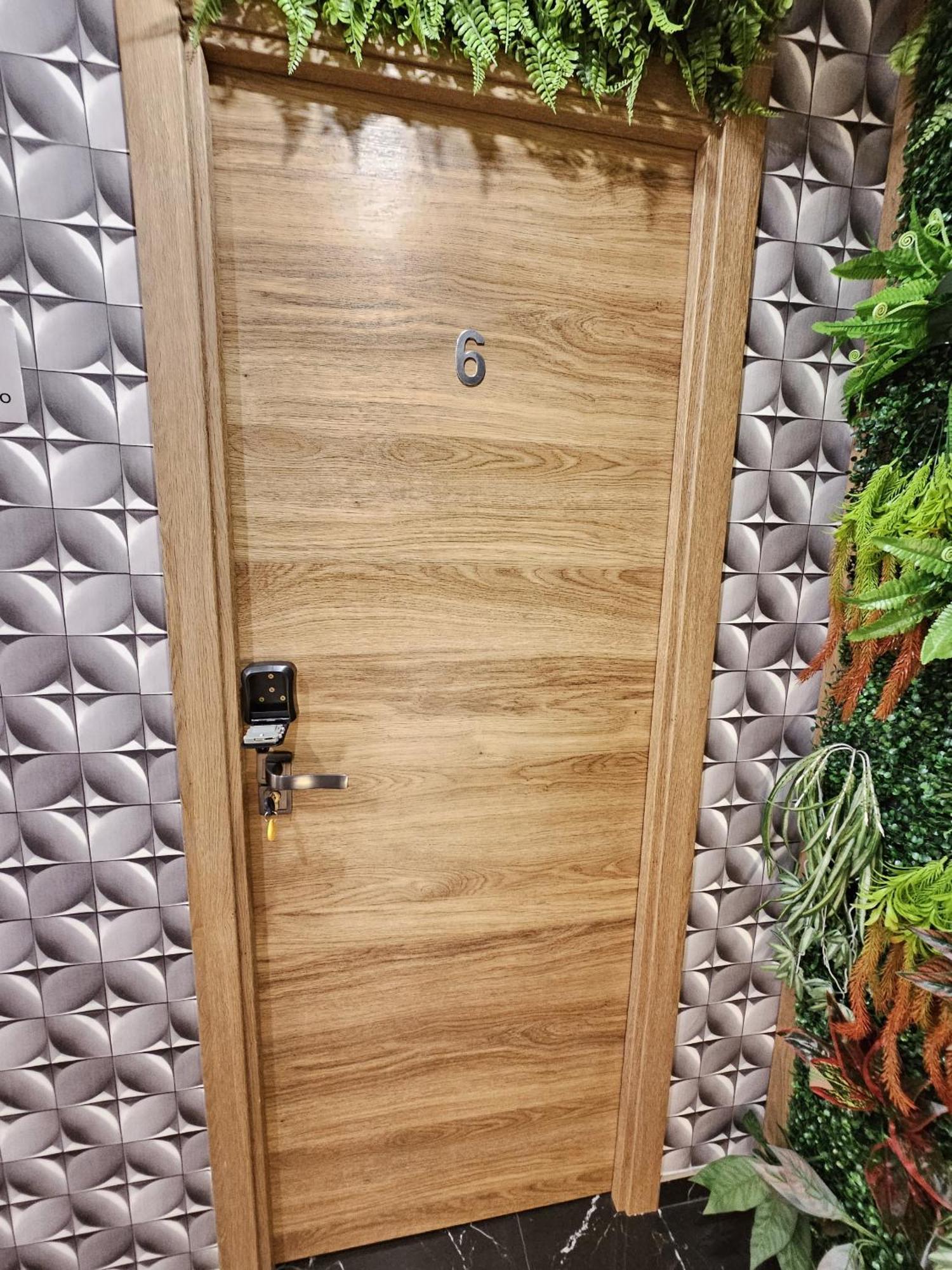 Apartamentos Benidorm Black מראה חיצוני תמונה