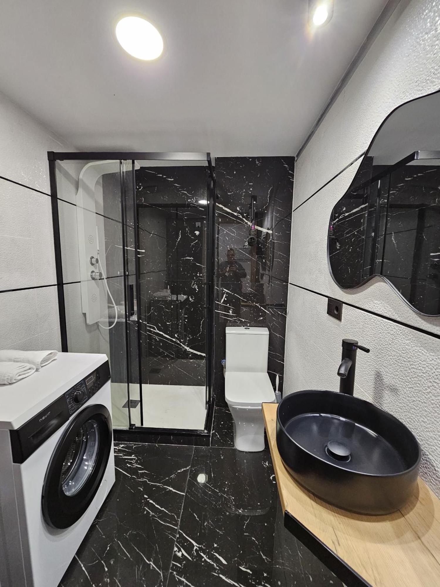 Apartamentos Benidorm Black מראה חיצוני תמונה