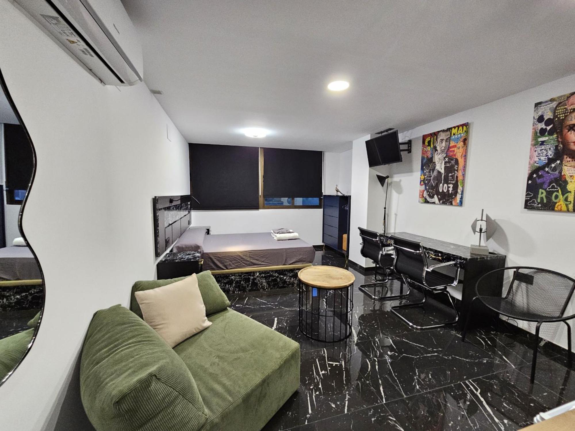 Apartamentos Benidorm Black מראה חיצוני תמונה