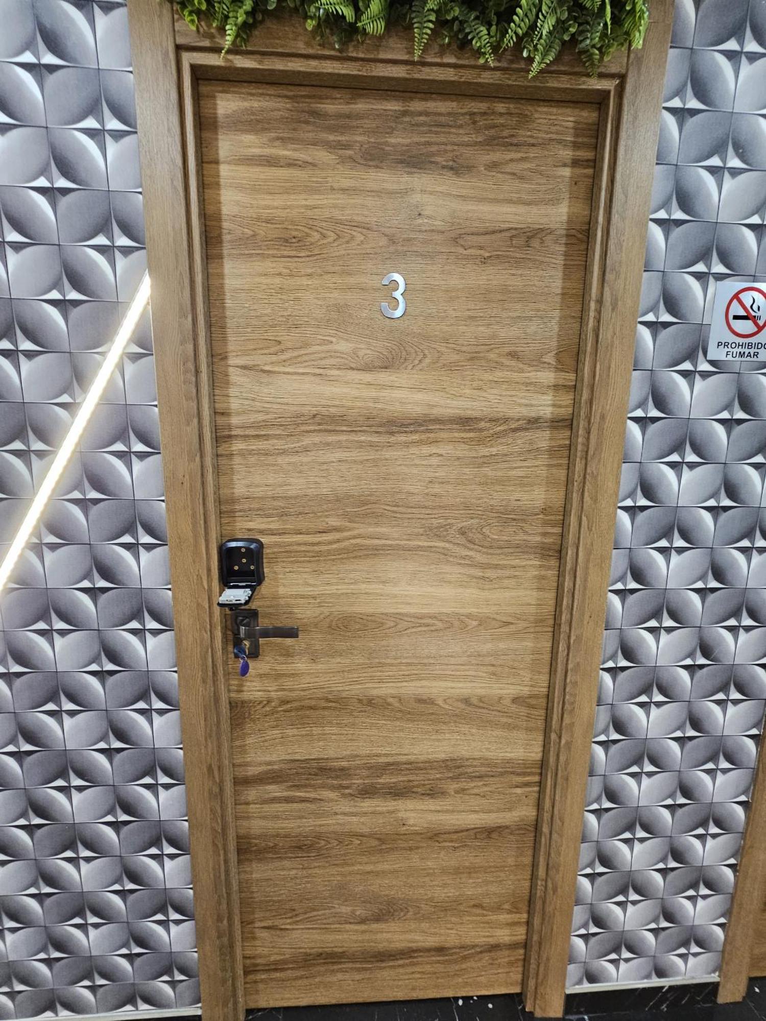 Apartamentos Benidorm Black מראה חיצוני תמונה