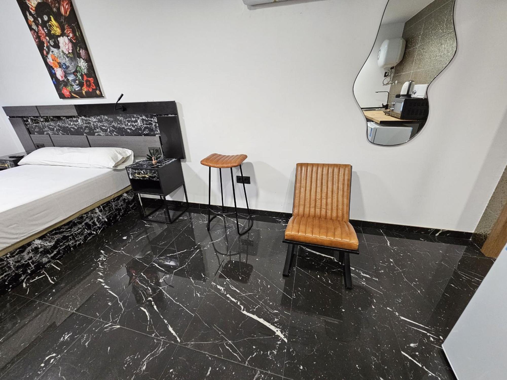 Apartamentos Benidorm Black מראה חיצוני תמונה